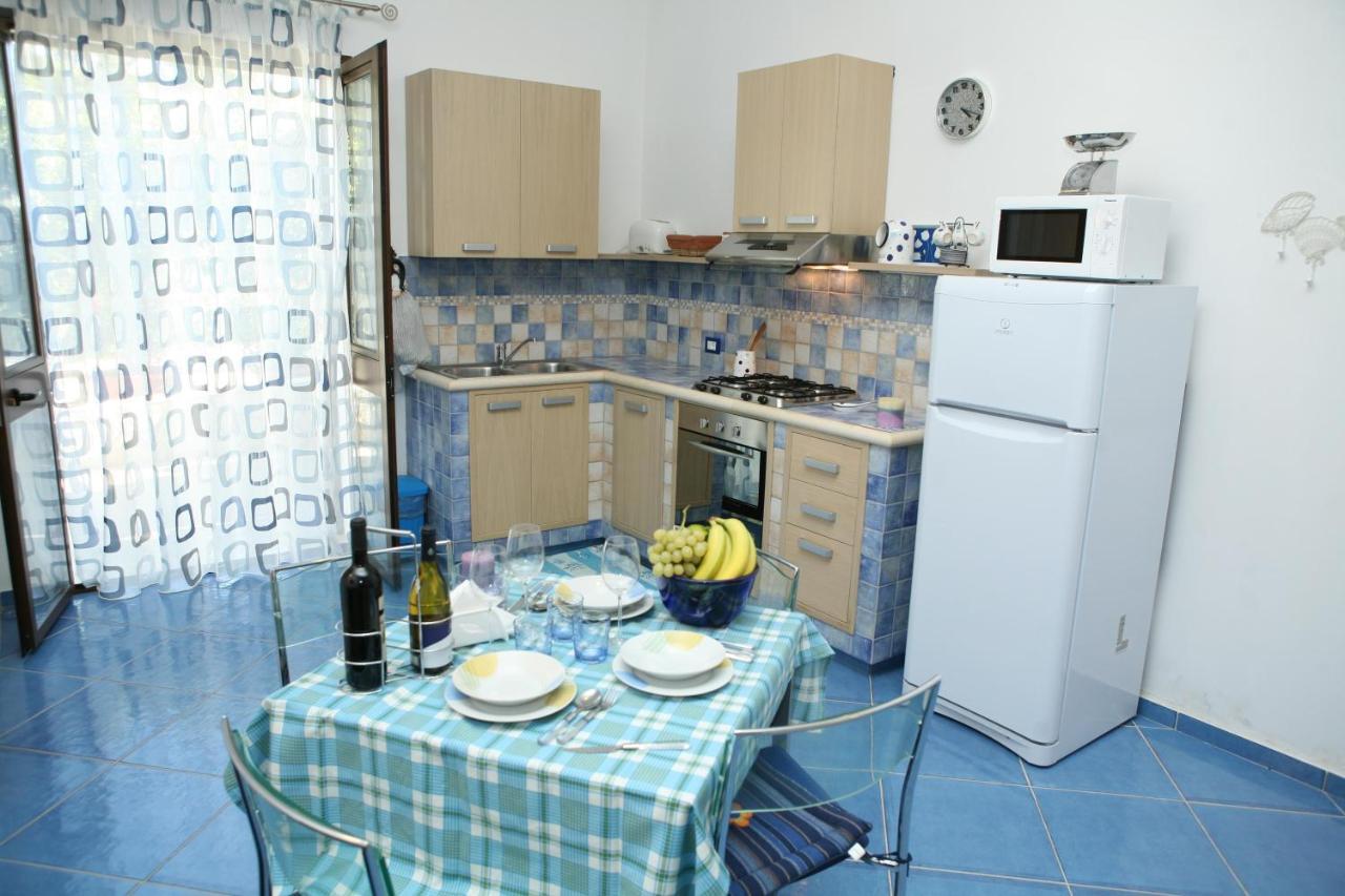 Villa Laila Balestrate Szoba fotó